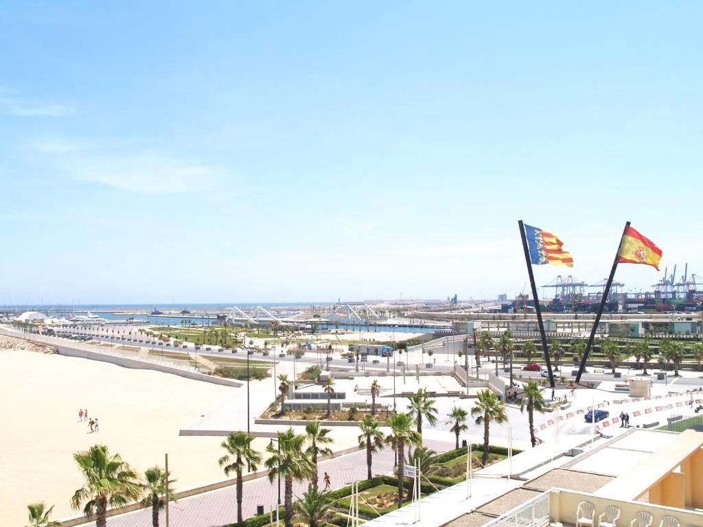 Patacona Beach Power!! บาเลนเซีย ภายนอก รูปภาพ